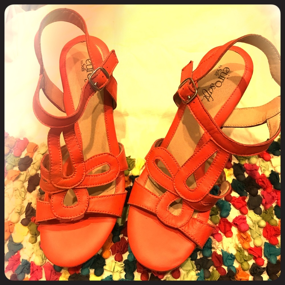 euro soft by soft wedges .